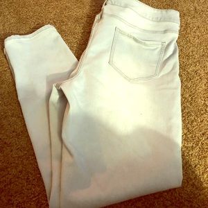 Jegging. Maurice’s. Size 22. Light gray wash.